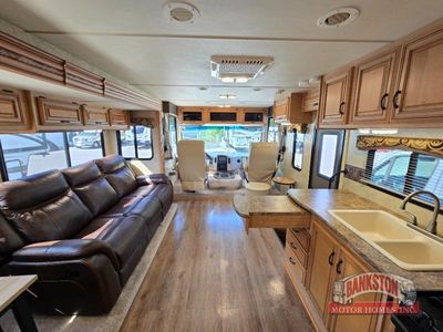 2011 Hurricane 32A - Photo 30