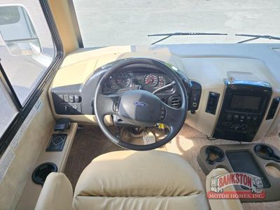 2011 Hurricane 32A - Photo 8