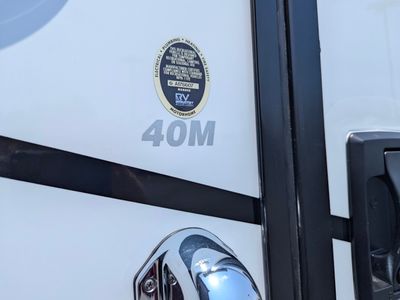 2026 Fleetwood Discovery LXE — photo 27 view