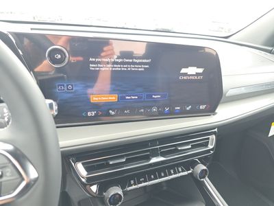 2026 Chevrolet Traverse — photo 11 view