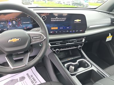 2026 Chevrolet Traverse — photo 13 view