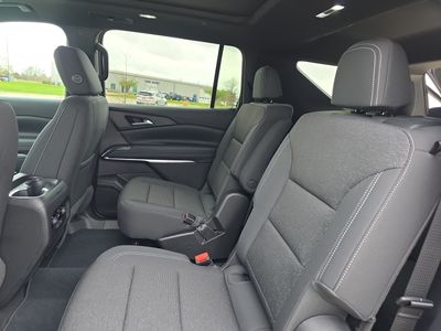 2026 Chevrolet Traverse — photo 18 view