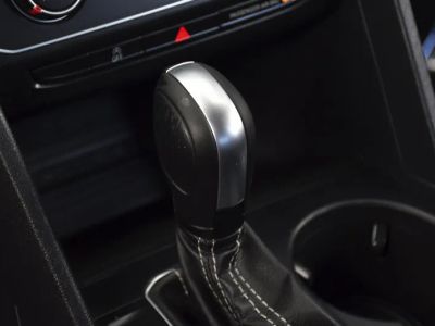 2023 Volkswagen Atlas Cross Sport — photo 11 view