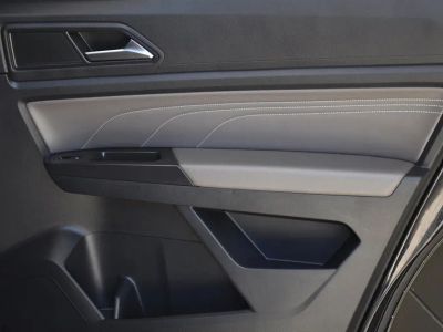 2023 Volkswagen Atlas Cross Sport — photo 22 view