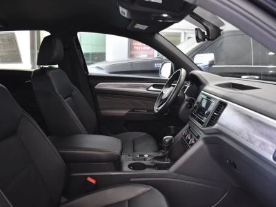 2023 Volkswagen Atlas Cross Sport — photo 23 view