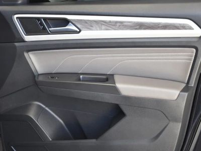2023 Volkswagen Atlas Cross Sport — photo 25 view