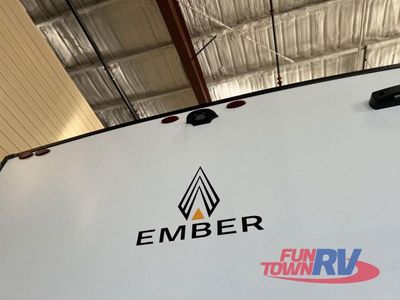 2025 Ember RV E-Series - Photo 11