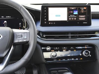 2026 INFINITI QX60 — photo 11 view