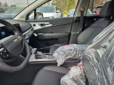 2026 Kia Sportage — photo 8 view