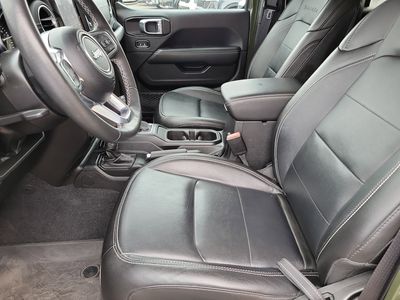 2023 Jeep Wrangler 4xe - Photo 3