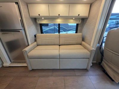 2026 Tiffin Motorhomes Allegro Breeze - Photo 42