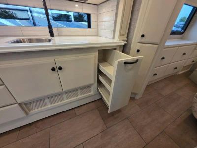2026 Tiffin Motorhomes Allegro Breeze - Photo 40