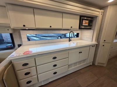 2026 Tiffin Motorhomes Allegro Breeze - Photo 32