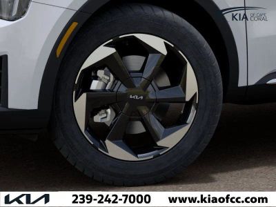 2026 Kia Sorento Hybrid — photo 9 view