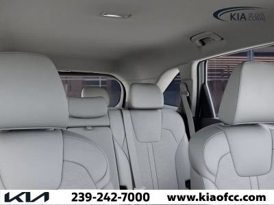 2026 Kia Sorento Hybrid — photo 27 view