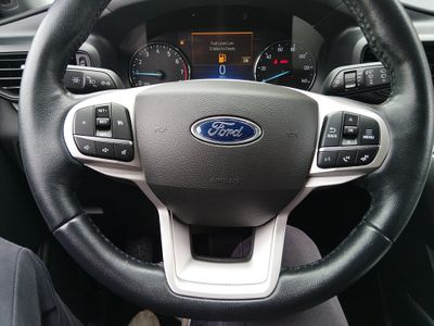 2022 Ford Explorer - Photo 12