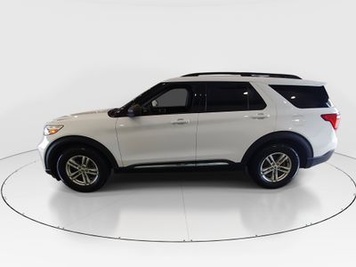 2022 Ford Explorer - Photo 4