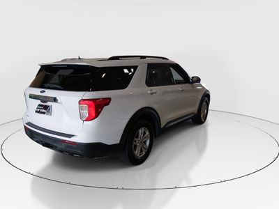 2022 Ford Explorer - Photo 7