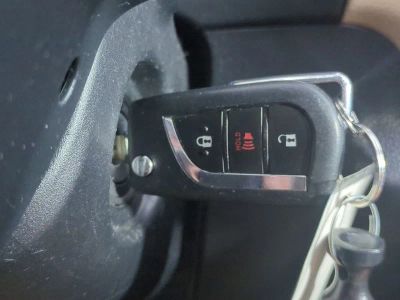 2019 Toyota RAV4 — photo 35 view