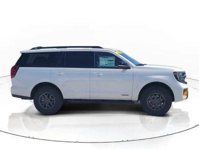 2025 Ford Expedition — interior view