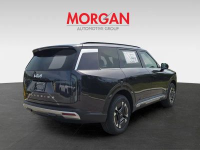2027 Kia Telluride Hybrid — photo 8 view