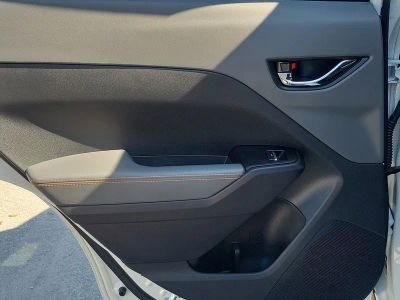 2024 Subaru Crosstrek — photo 9 view