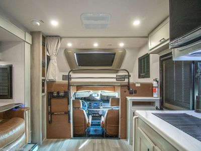 2026 Dynamax Corp Isata 6 Series - Photo 4