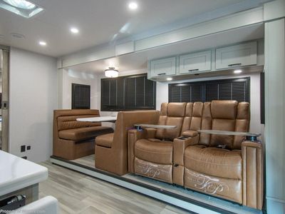 2026 Dynamax Corp Isata 6 Series - Photo 9