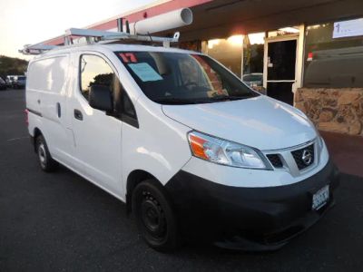 2017 Nissan NV200 - Photo 1