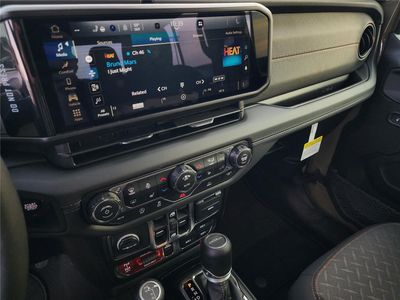 2026 2026 Jeep Gladiator - Photo 11