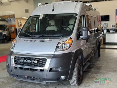 2024 Thor Motor Coach Tellaro - Photo 3