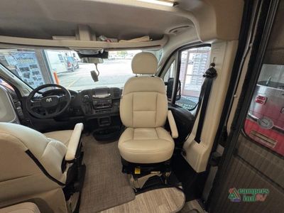 2024 Thor Motor Coach Tellaro - Photo 18