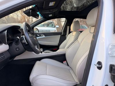 2023 Genesis G70 2.0T — photo 11 view