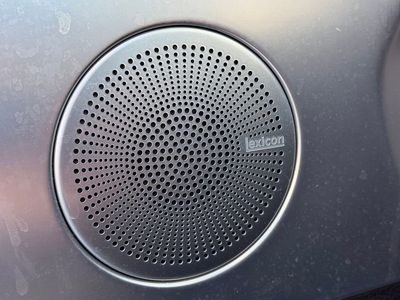 2023 Genesis G70 2.0T — photo 21 view