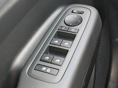 2026 Hyundai SANTA FE HYBRID — photo 18 view