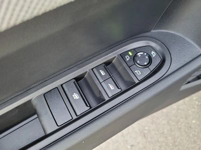 2026 MINI Convertible — photo 15 view