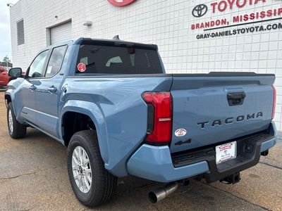 2026 Toyota Tacoma - Photo 3