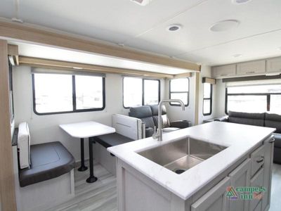 2026 Cruiser Embrace - Photo 5