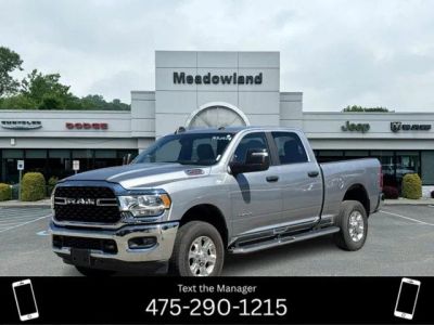 2024 RAM 2500 Big Horn in Billet Silver Metallic Clearcoat — front three-quarter view