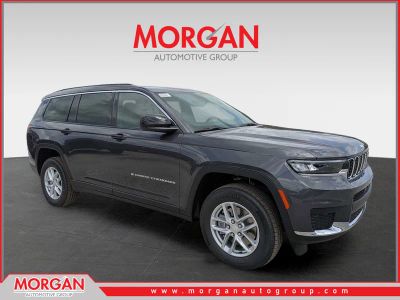 2026 Jeep Grand Cherokee L Laredo in Gray — front three-quarter view