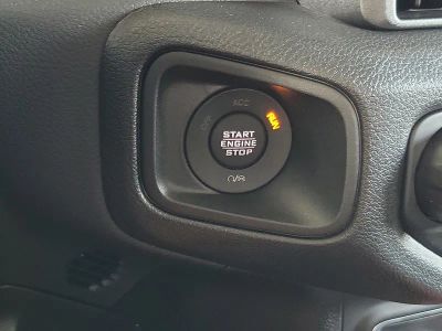 2026 Jeep Wrangler — photo 26 view