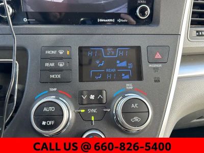 2020 Toyota Sienna - Photo 17