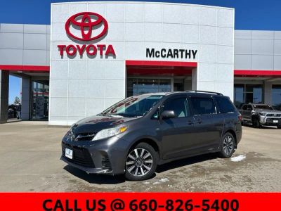 2020 Toyota Sienna - Photo 1