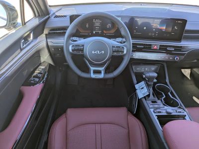 2026 Kia K5 — photo 16 view
