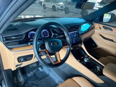 2024 Jeep Grand Cherokee L — photo 11 view