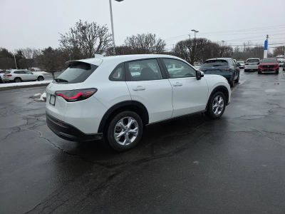 2023 Honda HR-V LX - Photo 8