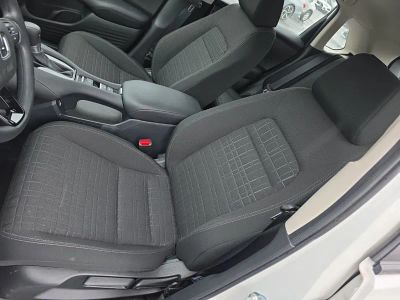 2023 Honda HR-V LX - Photo 11