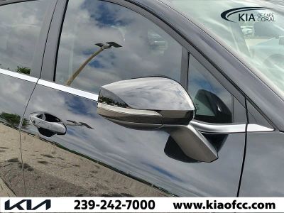 2026 Kia Sportage — photo 8 view