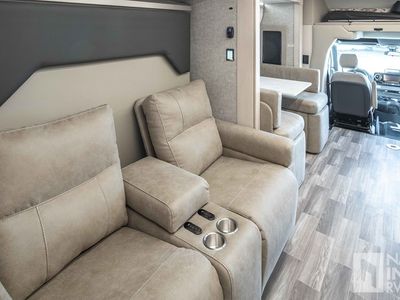 2026 Tiffin Motorhomes Wayfarer - Photo 21