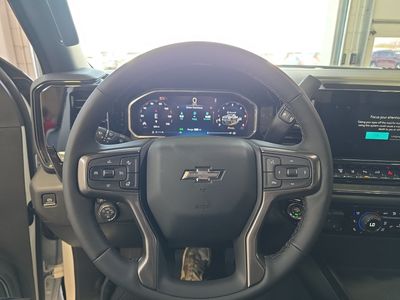 2026 Chevrolet Silverado 2500HD — photo 18 view